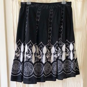 Studio West skirt-black and white-graphic-Size 2X